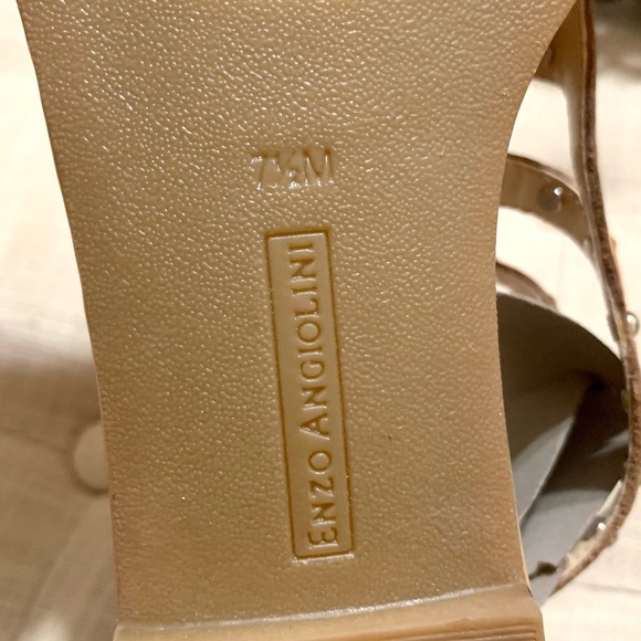 NWOT Enzo Angiolini Gold Studded Gladiator Sandals - Picture 6 of 6